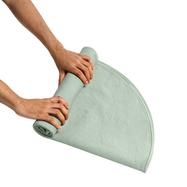 Thro, Waterproof Sex Blanket: Sage