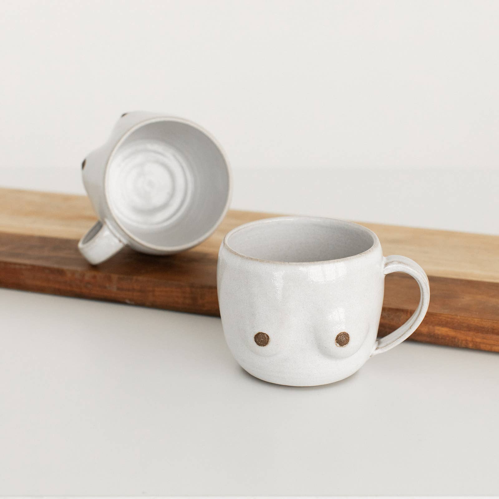 Less Is More Studios Venus Mug - Thumbnail 2